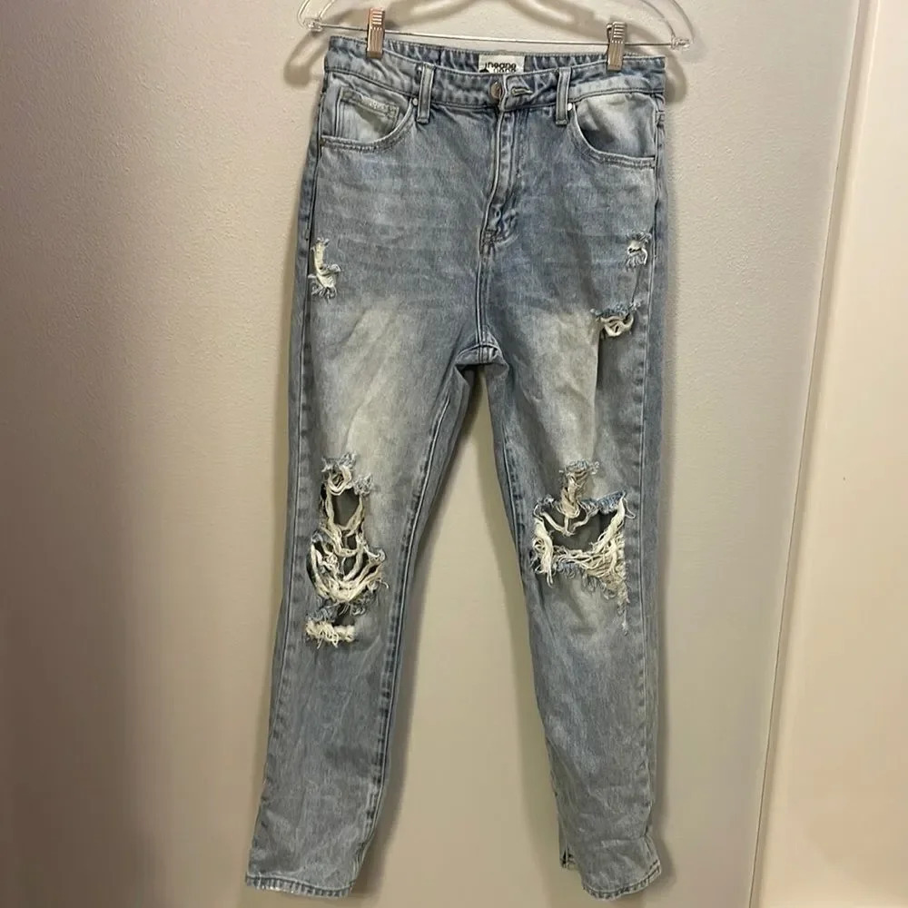Nwot Insane Oene woman’s light blue ripped jeans - Picture 1 of 14
